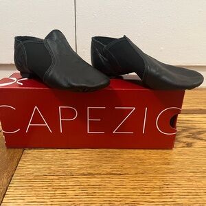 Capezio Women's Black Dance Shoes